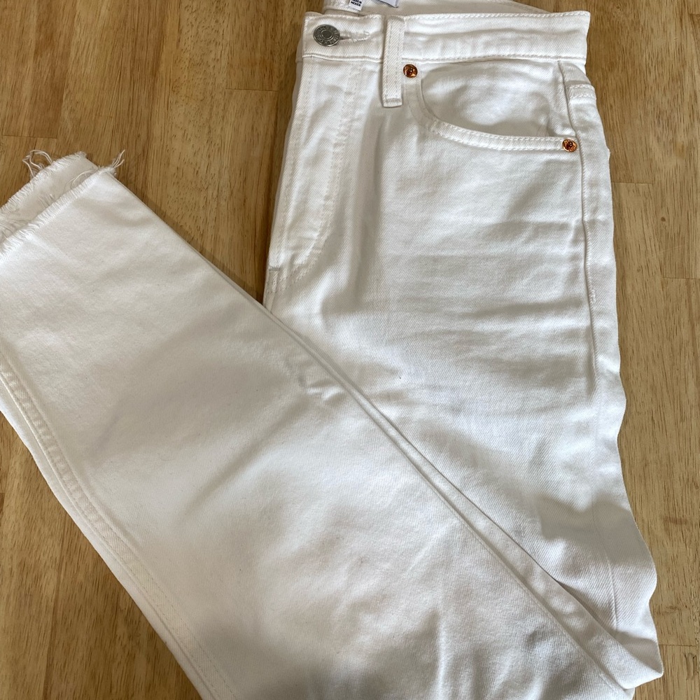 Orginals 90s High Rise Loose in White - Picture 3 of 13